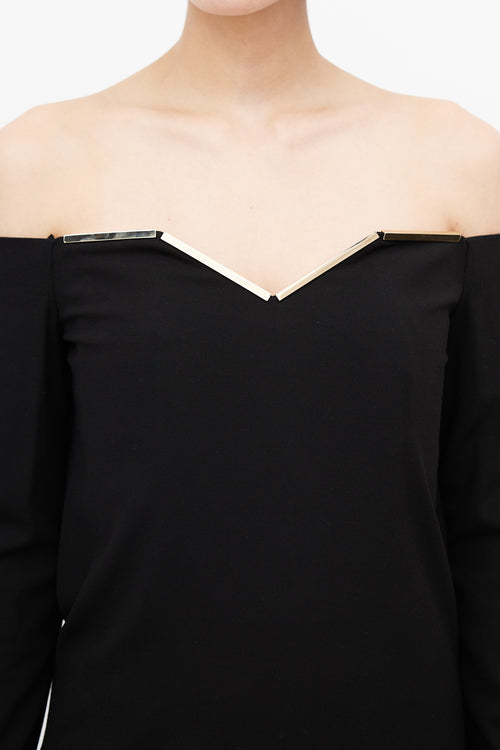 Lanvin Winter 2017 Black 
Gold Off The Shoulder Dress