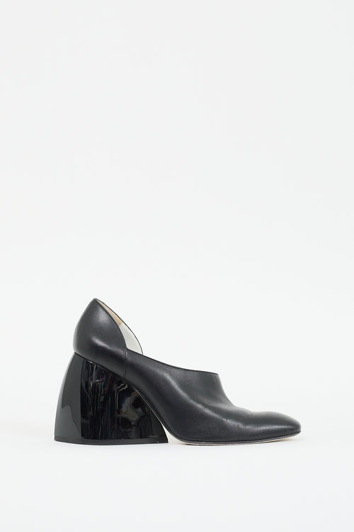 Loewe Black Leather Asymmetric D
orsay Pump