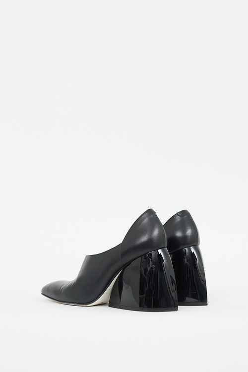 Loewe Black Leather Asymmetric D
orsay Pump