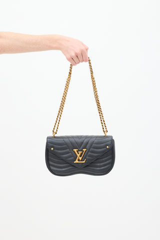 Louis Vuitton 2019 Black Leather New Wave MM Chain Bag