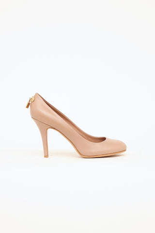 Louis Vuitton Beige Leather Oh Really Lock Pump