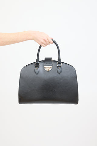 Louis Vuitton Black Epi Leather Pont Neuf GM Bag