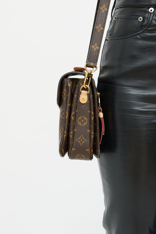 Louis Vuitton Monogram Pochette Metis Bag