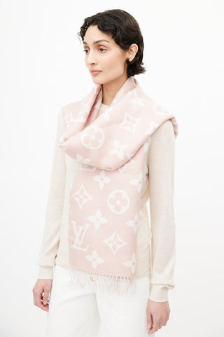 Louis Vuitton Pink 
Beige Monogram Simply LV Wool Scarf