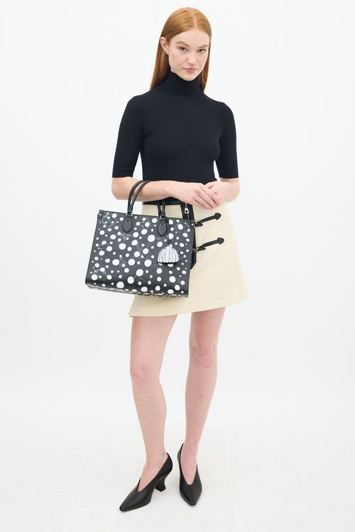 Louis Vuitton X Yayoi Kusama 2023 Black 
White Empreinte Leather OnTheGo MM Bag