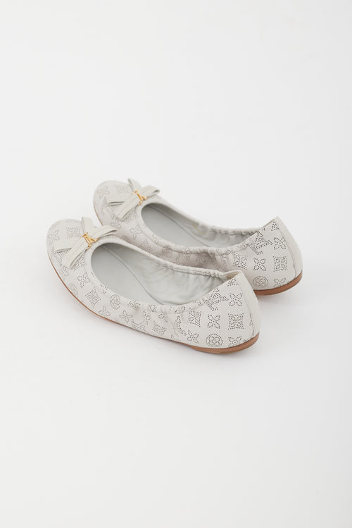 Louis Vuitton Grey Leather Monogram Bow Flat