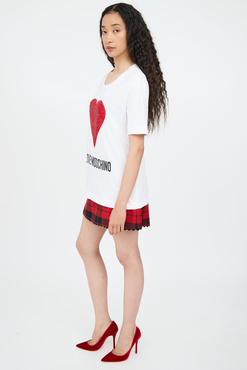 Moschino White 
Red Heart Logo T-shirt