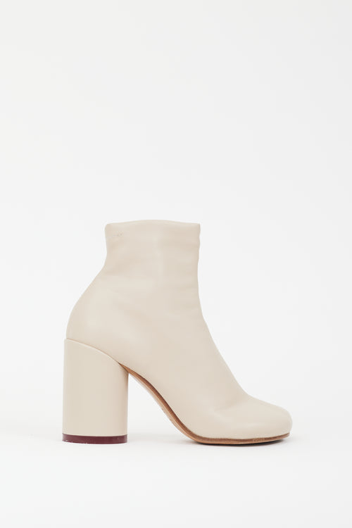 MM6 Maison Margiela Cream Leather Anatomic Ankle Boot