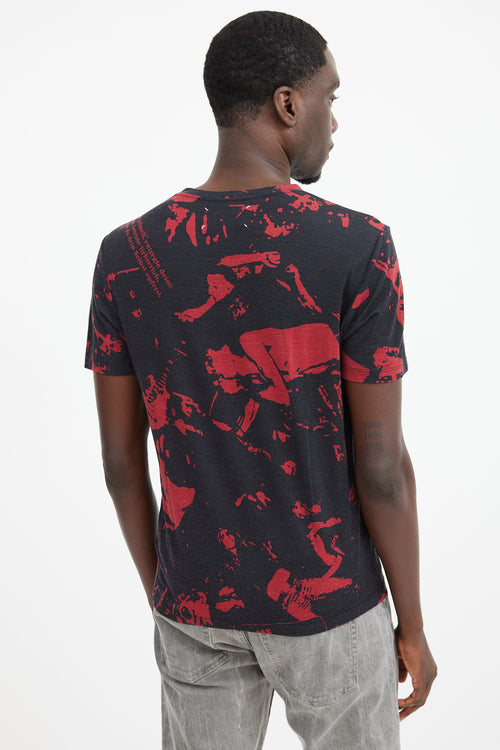 Maison Margiela Black 
Red Wool Face Patterned T-Shirt