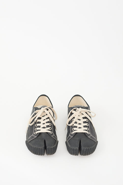 Maison Margiela Black 
Cream Canvas Tabi Sneaker