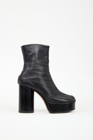 Maison Margiela Black Leather Platform Tabi Boot