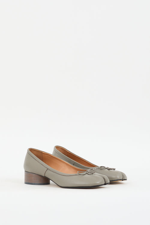 Maison Margiela Grey Leather Tabi Ballet Pump