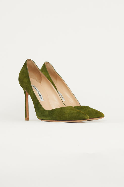 Manolo Blahnik Green Suede Pointed Toe Pump