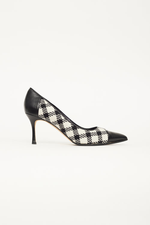 Manolo Blahnik Black 
White Checkered Tweed Pump