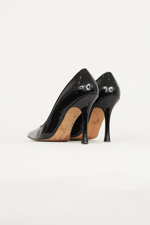 Manolo Blahnik Black Patent Pointed Toe Pump