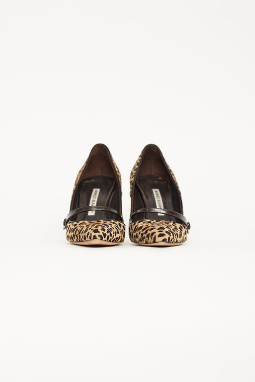 Manolo Blahnik Brown 
Beige Patterned Mary Jane Pump