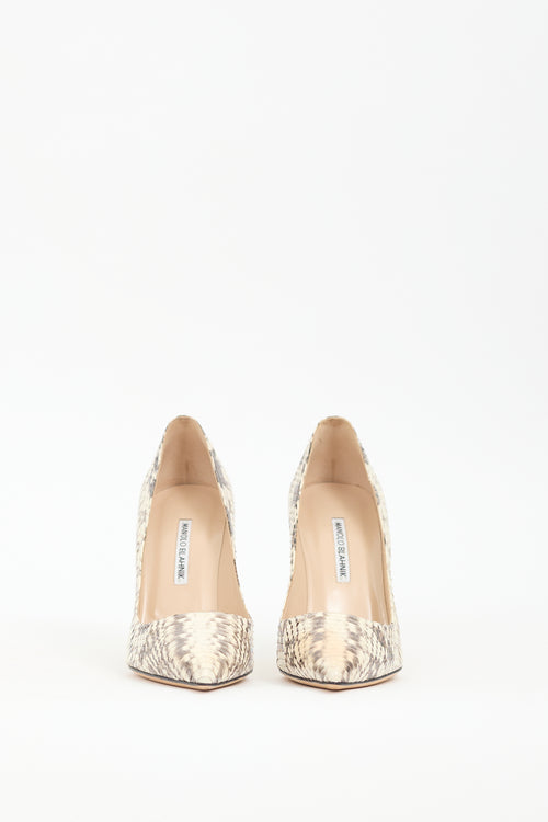 Manolo Blahnik Beige 
Brown Textured Leather BB Pump