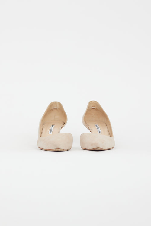 Manolo Blahnik Beige Suede D
orsay Heel