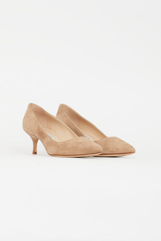 Manolo Blahnik Beige Suede Pointed Toe Pump