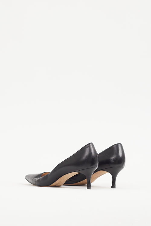 Manolo Blahnik Black Leather BB 50 Pump