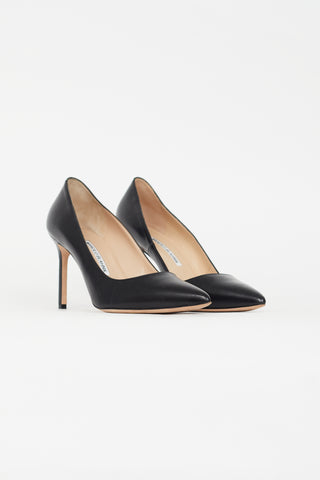 Manolo Blahnik Black Leather Pointed Toe Pump