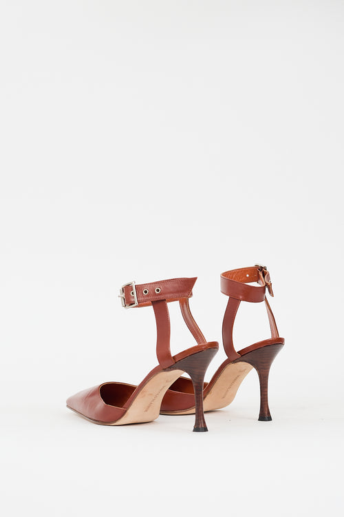 Manolo Blahnik Brown Leather Pointed Pump