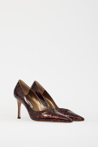 Manolo Blahnik Brown Patent Leather Pointed Toe Pump