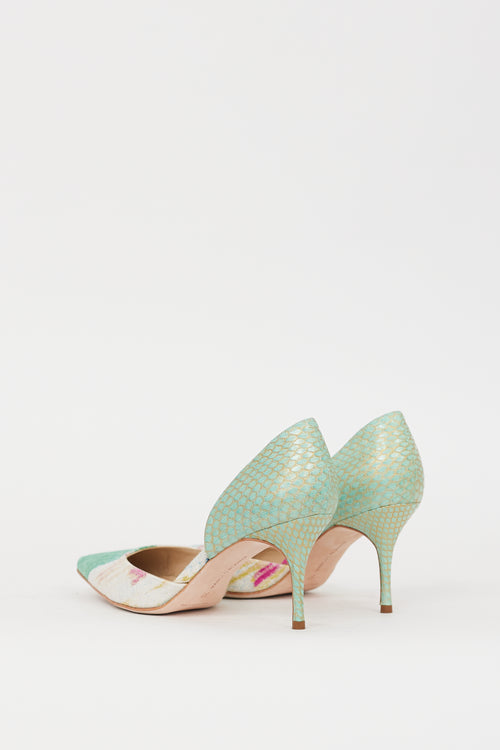 Manolo Blahnik Green 
Multicolour Printed D
Orsay Heel