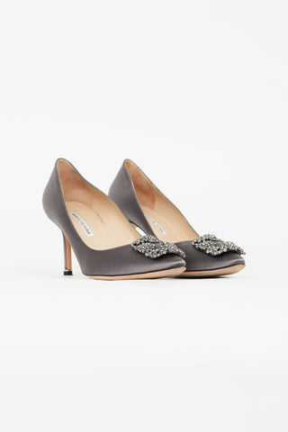 Manolo Blahnik Grey Satin Hangisi Pump