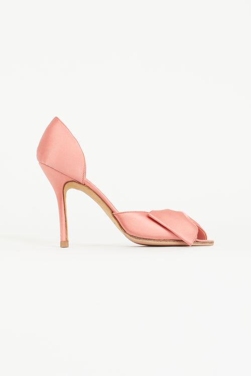 Manolo Blahnik Pink Satin Bow Clausado Heel