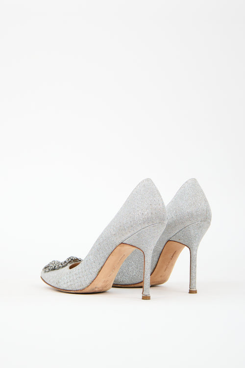 Manolo Blahnik Silver Sparkle Hangisi Pump