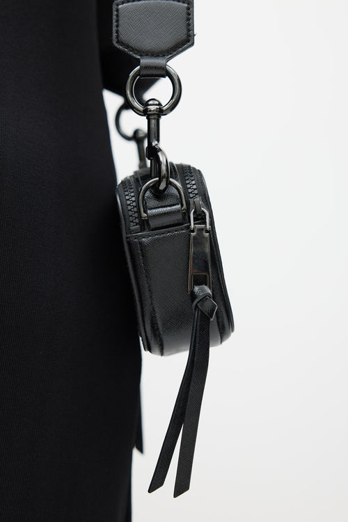 Marc Jacobs Black Textured Leather Snapshot Bag