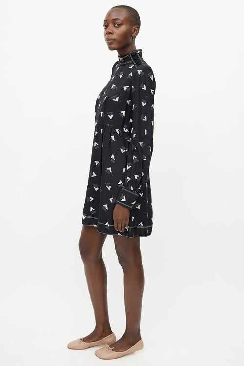 Marc Jacobs Black 
White Geometric Print Dress