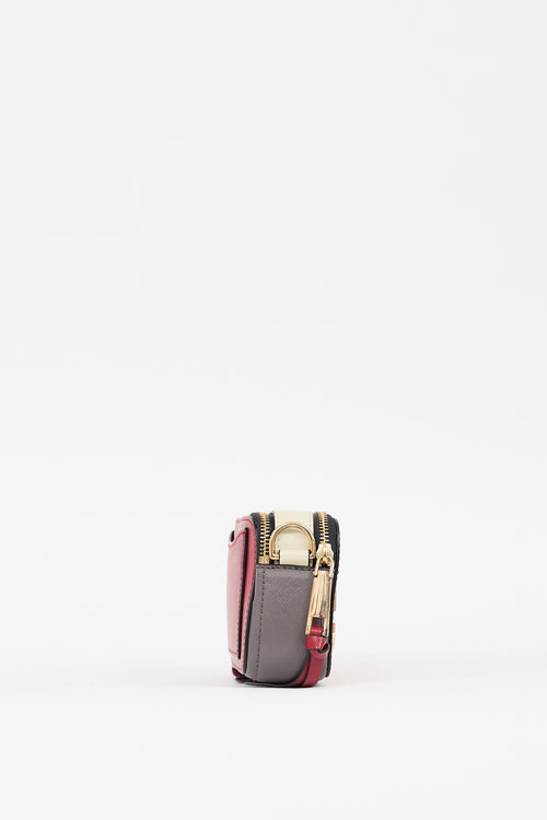 Marc Jacobs Red 
Multi Leather Snapshot Bag