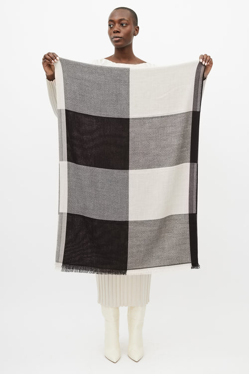 Max Mara Cream 
Black Plaid Scarf