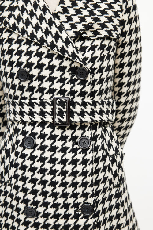 Max Mara Black 
White Belted Houndstooth Coat