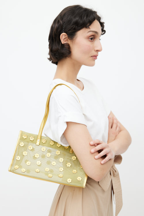 Miu Miu Green 
Gold Mesh Floral Shoulder Bag