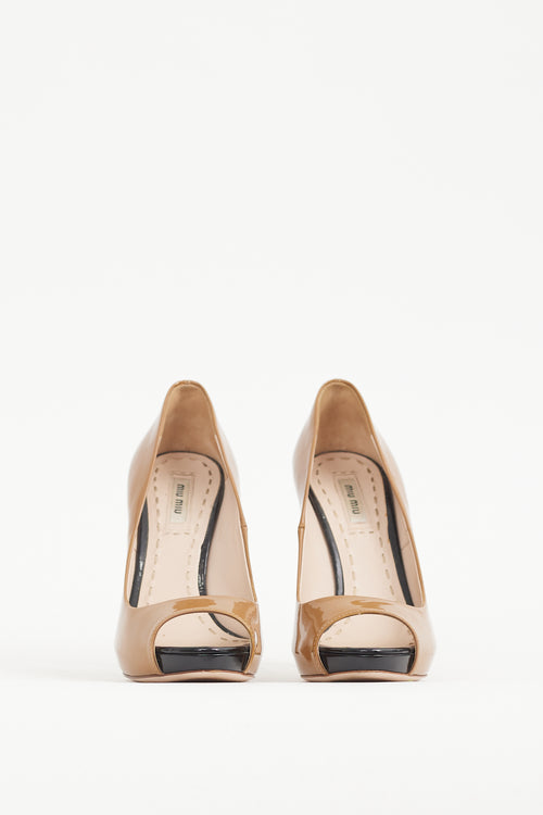 Miu Miu Brown 
Black Patent Leather Pump