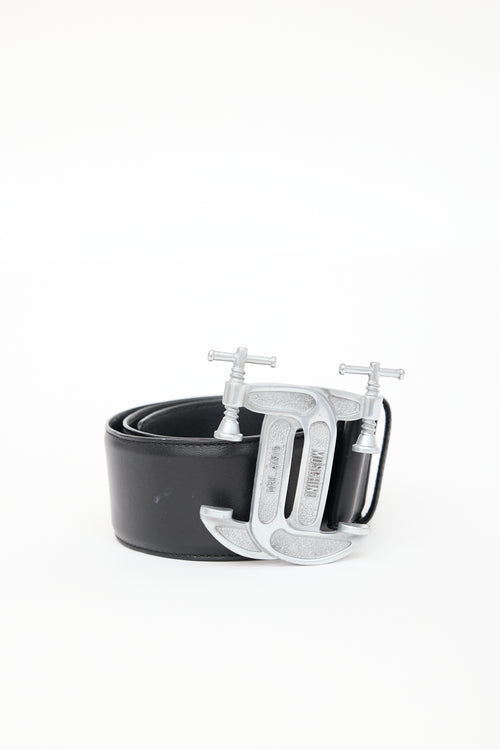 Moschino Black Interlocking Clamp Buckle Belt