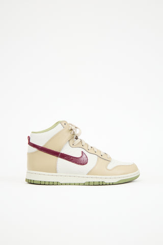 Nike Leather Dunk High Sneaker