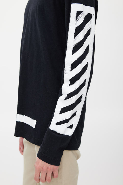 Off-White Black 
White Logo Top