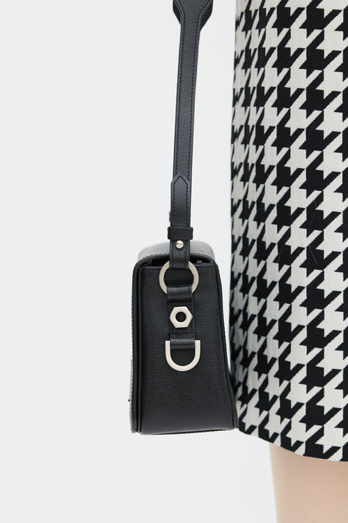 Off-White Black 
Yellow Leather Binder Clip Bag