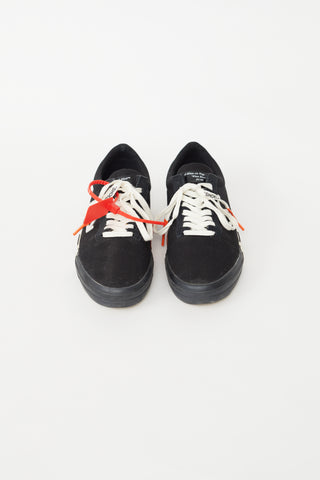 Off-White Black Canvas Vulcanized Low Top Sneaker