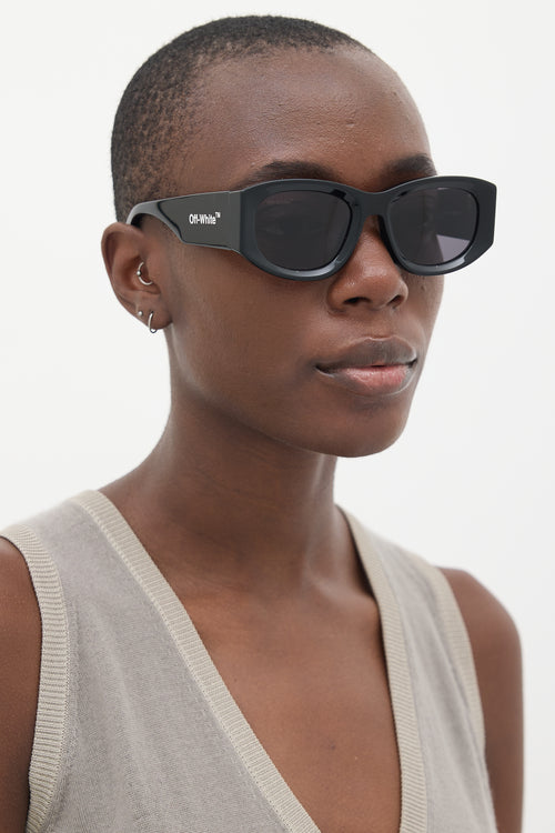 Off-White Black Joan OERI041 Oval Sunglasses