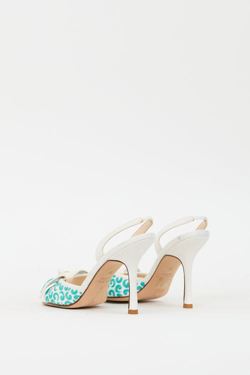 Oscar de la Renta White 
Teal Canvas Bow Slingback Heel