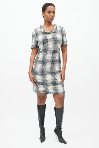 Oscar de la Renta Black 
White Plaid Cowl Dress