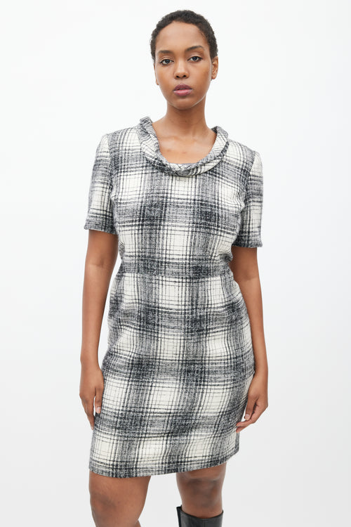 Oscar de la Renta Black 
White Plaid Cowl Dress