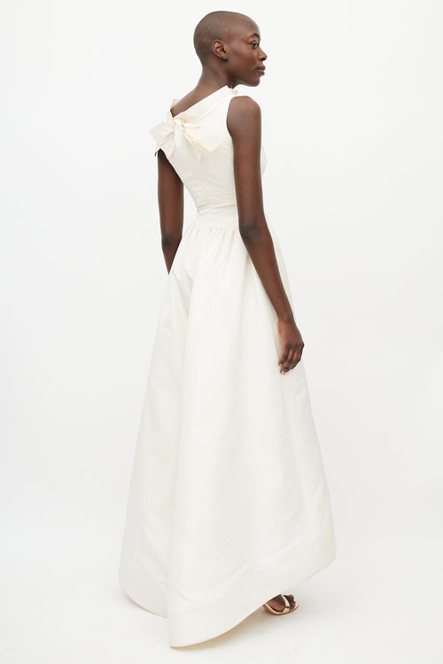 Oscar de la Renta Bridal Spring 2008 Cream Silk Bow Dress