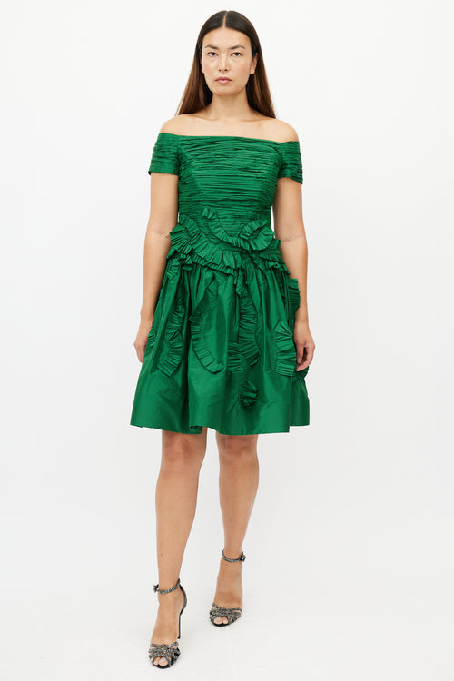 Oscar de la Renta Green Pleated Off The Shoulder Dress