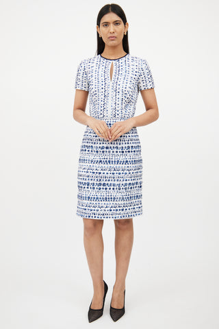 Oscar de la RentaWhite 
Blue Textured Knit Dress